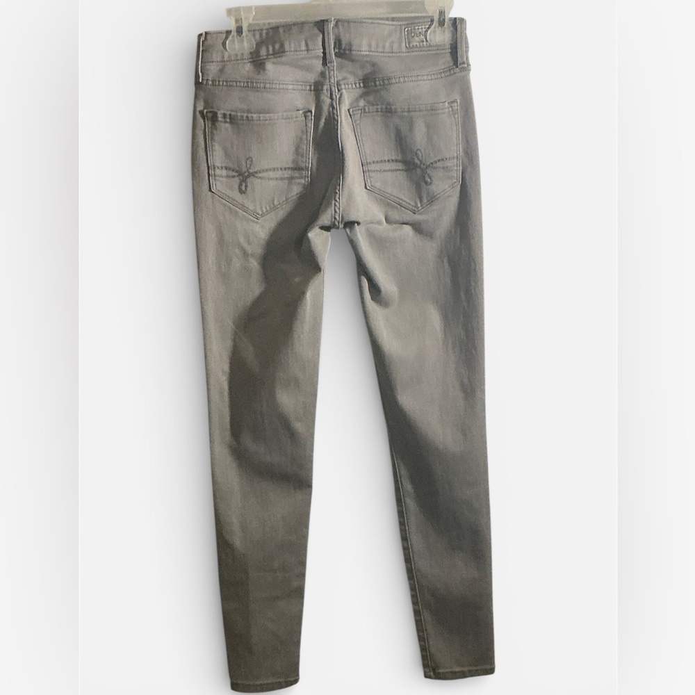 Denizen From Levi’s Low-Rise Light Gray Jegging - Picture 2 of 3